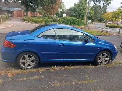 Gebraucht Peugeot 307 CC 106 PS (77 kW) 2005 Cabrio