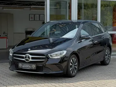Gebraucht Mercedes 200 Style 150 PS (110 kW) 2020 Schwarz Limousine