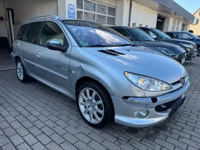 Gebraucht Peugeot 206 Quiksilver 109 PS (80 kW) 2004 Silber Kombi