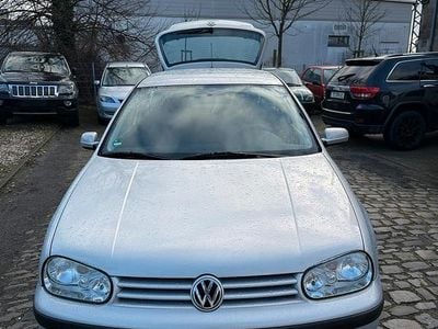 Silber Gebraucht 1998 VW Golf IV Kleinwagen | 1.099 € (Guter Preis)