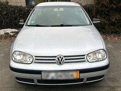 Silber Gebraucht 2002 VW Golf IV Kleinwagen | 2.499 € (Fairer Preis)