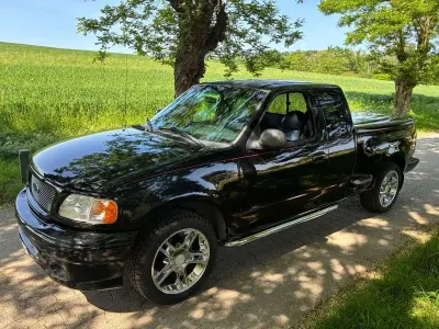 Używany Ford V8