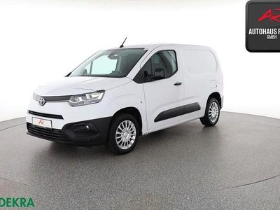 Gebraucht Toyota Proace City City 102 PS (75 kW) 2024 Icy white Van / Kleinbus