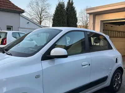 Gebraucht Renault Twingo LIMITED 73 PS (53 kW) 2020 Weiß Kleinwagen