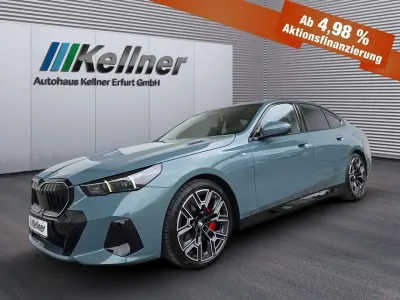Gebraucht BMW 540 M Sport 303 PS (222 kW) 2025 Cape york grün met. Limousine