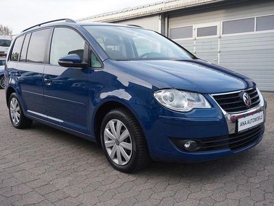 Second-hand VW Touran 150 CP (110 kW) 2009 Albastru Monovolum