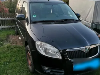 Gebraucht Skoda Roomster 80 PS (58 kW) 2009 Schwarz Van / Kleinbus