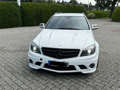 Mercedes C63 AMG