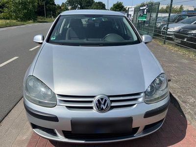 Gebraucht VW Golf IV 75 PS (55 kW) 2005 Silber Limousine