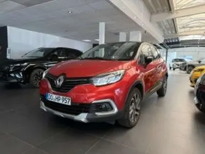 Gebraucht Renault Captur Intens 90 PS (66 kW) 2017 Rot SUV