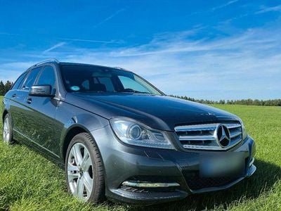 Usata Mercedes C220 170 CV (125 kW) 2014 Grigio Station wagon