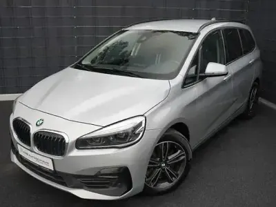 Gebraucht BMW 218 Gran Tourer Sport Line 150 PS (110 kW) 2021 Silber Van / Kleinbus