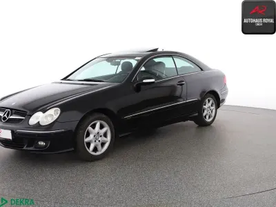 Gebraucht Mercedes CLK200 Elegance 184 PS (135 kW) 2008 Obsidianschwarz Coupé
