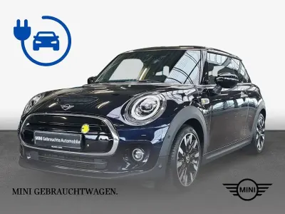 Gebraucht Mini Cooper SE Hatch 135 kW (184 PS) 2021 Blau Kleinwagen