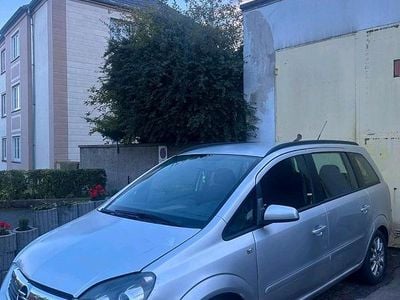 Gebraucht Opel Zafira 140 PS (102 kW) 2006 Grau Van / Kleinbus