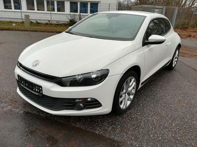 Weiß Gebraucht 2009 VW Scirocco Coupé | 7.399 € (Fairer Preis)