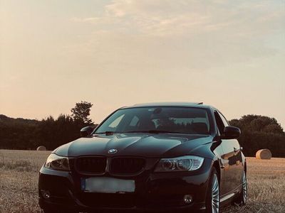 gebraucht BMW 320 i E90 (Automatik) (Scheckheft)