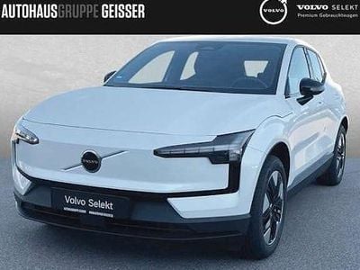 Crystal weiß perleffekt Gebraucht 2025 Volvo EX30 Core SUV | 32.790 € (Guter Preis)