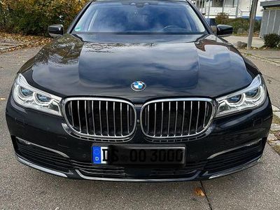 Gebraucht BMW 730 265 PS (194 kW) 2017 Schwarz Limousine