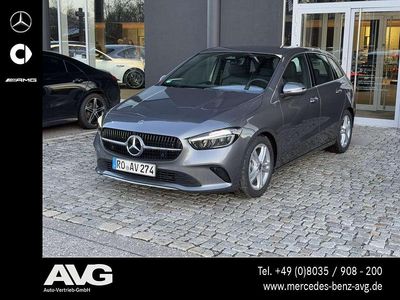 Grau Gebraucht 2024 Mercedes B180 Progressive Van / Kleinbus | 34.300 € (Teuer)