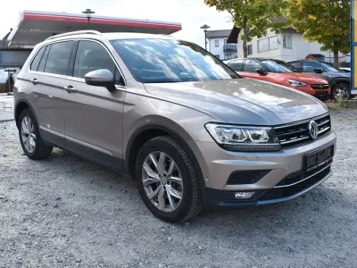 Gebraucht VW Tiguan Highline 190 PS (139 kW) 2019 Titanium beige (metallic) SUV