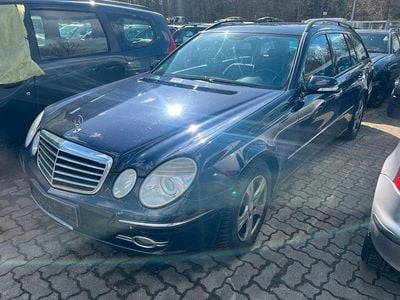 Gebraucht Mercedes E280 190 PS (139 kW) 2008 Blau Kombi