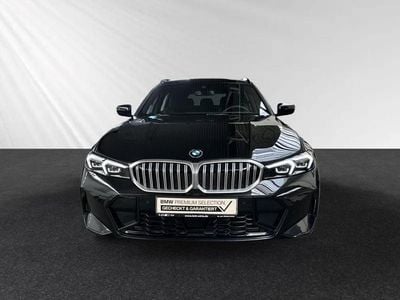 Gebraucht BMW 330 M Sport 245 PS (180 kW) 2025 Saphirschwarz metallic Kombi
