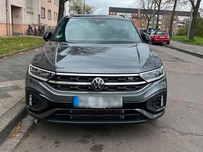 Gebraucht VW T-Roc R-line 150 PS (110 kW) 2024 Grau SUV
