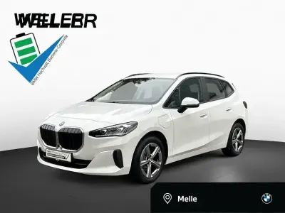 Gebraucht BMW 225 Luxury Line 245 PS (180 kW) 2023 Weiß Van / Kleinbus