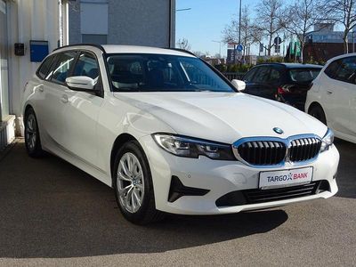 Gebraucht BMW 320 Advantage 184 PS (135 kW) 2022 Weiß Kombi
