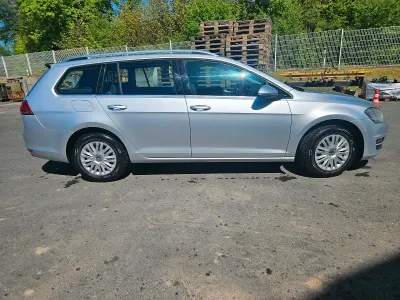Gebraucht VW Golf VII 140 PS (102 kW) 2013 Silber Kombi