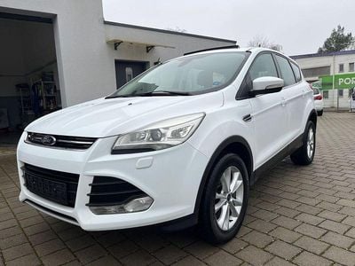 Weiß Gebraucht 2014 Ford Kuga Titanium SUV | 10.990 € (Guter Preis)