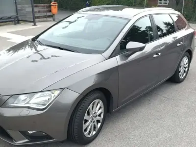Gebraucht Seat Leon ST Style 150 PS (110 kW) 2014 Grau Kombi