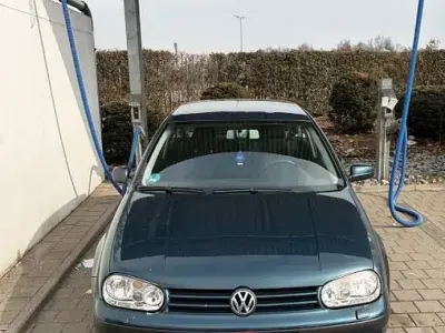 Gebraucht VW Golf IV Basis 75 PS (55 kW) 2002 Grün Limousine