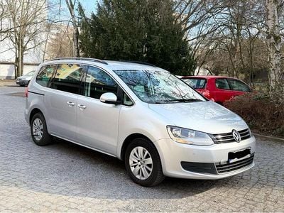 Gebraucht VW Sharan 140 PS (102 kW) 2012 Silber Van / Kleinbus