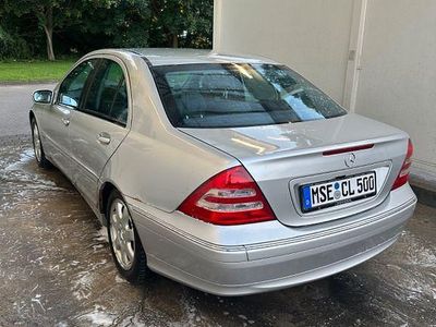 Mercedes C200