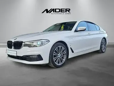 Usata BMW 530e Sport Line 252 CV (185 kW) 2019 Bianco Berlina