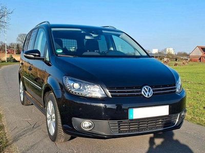 Gebraucht VW Touran Highline 177 PS (130 kW) 2015 Blau Van / Kleinbus