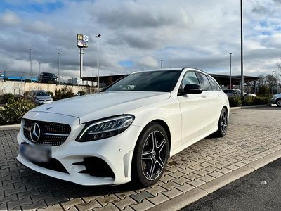 Gebraucht Mercedes C200 AMG line 160 PS (117 kW) 2019 Weiß Kombi