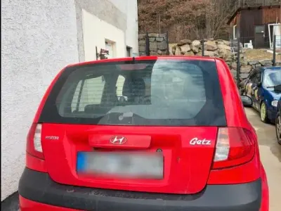 Second-hand Hyundai Getz 75 CP (55 kW) 2008 Roșu Hatchback
