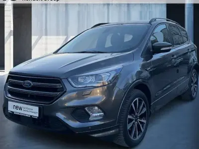 Usata Ford Kuga ST-Line 150 CV (110 kW) 2019 Grigio SUV
