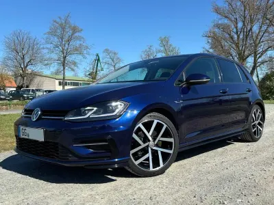Gebraucht VW Golf VII Highline 150 PS (110 kW) 2017 Blau Limousine