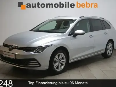 Brugt VW Golf VIII Life 150 HK (110 kW) 2024 Sølv Sedan