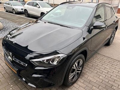 Mercedes GLA180