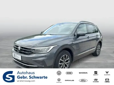 Gebraucht VW Tiguan Life 150 PS (110 kW) 2023 Grau SUV