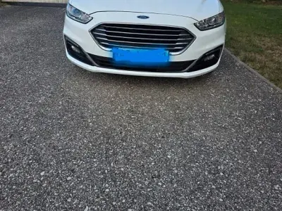 Gebraucht Ford Mondeo 188 PS (138 kW) 2019 Limousine