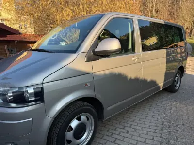 Usata VW Caravelle Comfortline 140 CV (102 kW) 2014 Beige Furgone