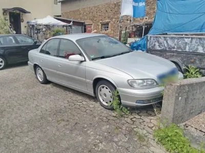 Gebraucht Opel Omega 144 PS (105 kW) 2002 Silber Limousine