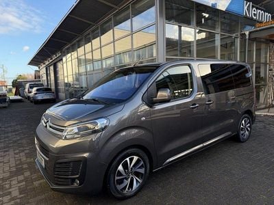 Grau Gebraucht 2021 Citroën Spacetourer Shine Van / Kleinbus | 36.950 € (Fairer Preis)