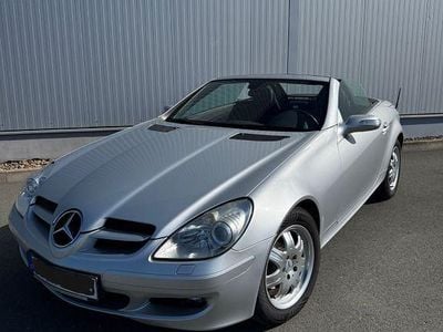 Silber Gebraucht 2006 Mercedes SLK200 Cabrio | 14.499 € (Etwas zu teuer)